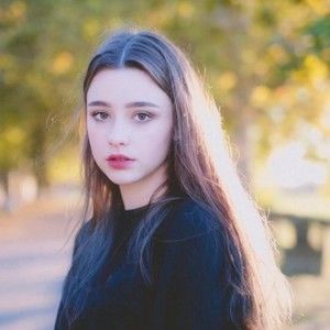 Meet your Posher, Nicholas